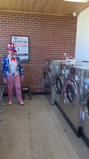 “Uncle Sam Wants YOU… to Stop Overpaying for Laundry!” 🇺🇸🧺